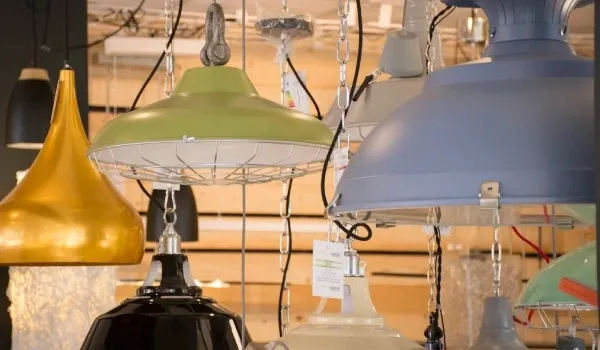 Zaak van Remco van Lampenshop Hilversum